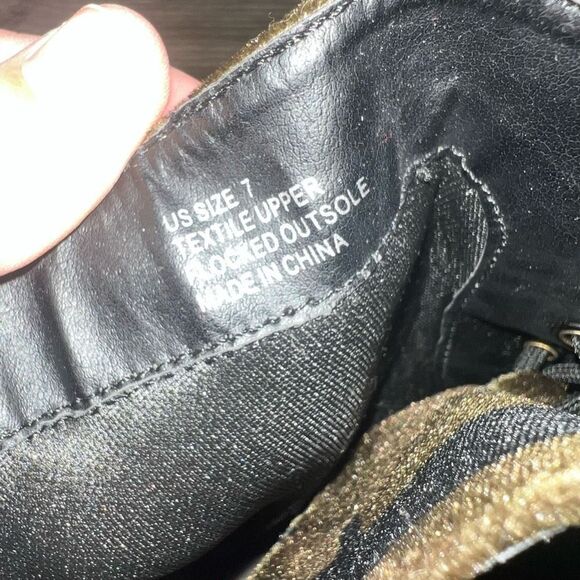 Volatile Women's Underground Combat Boot Camo - Picture 7 of 7